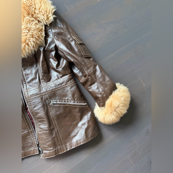 70s leather jacket with fur size medium - Picture 7 of 11